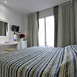 Hotel Opera *