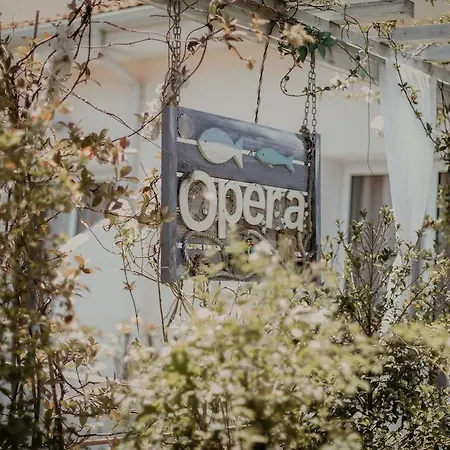 Hotel Opera Larnaka