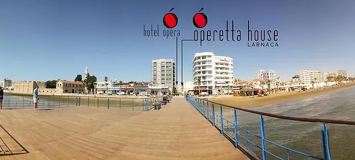 奥普拉酒店 * 拉纳卡