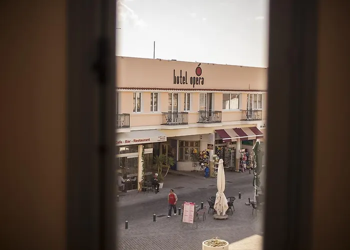 酒店 奥普拉酒店 拉纳卡